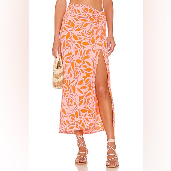Sanctuary Dresses & Skirts - SANCTUARY “Beach to City” Midi Orange skirt, size M